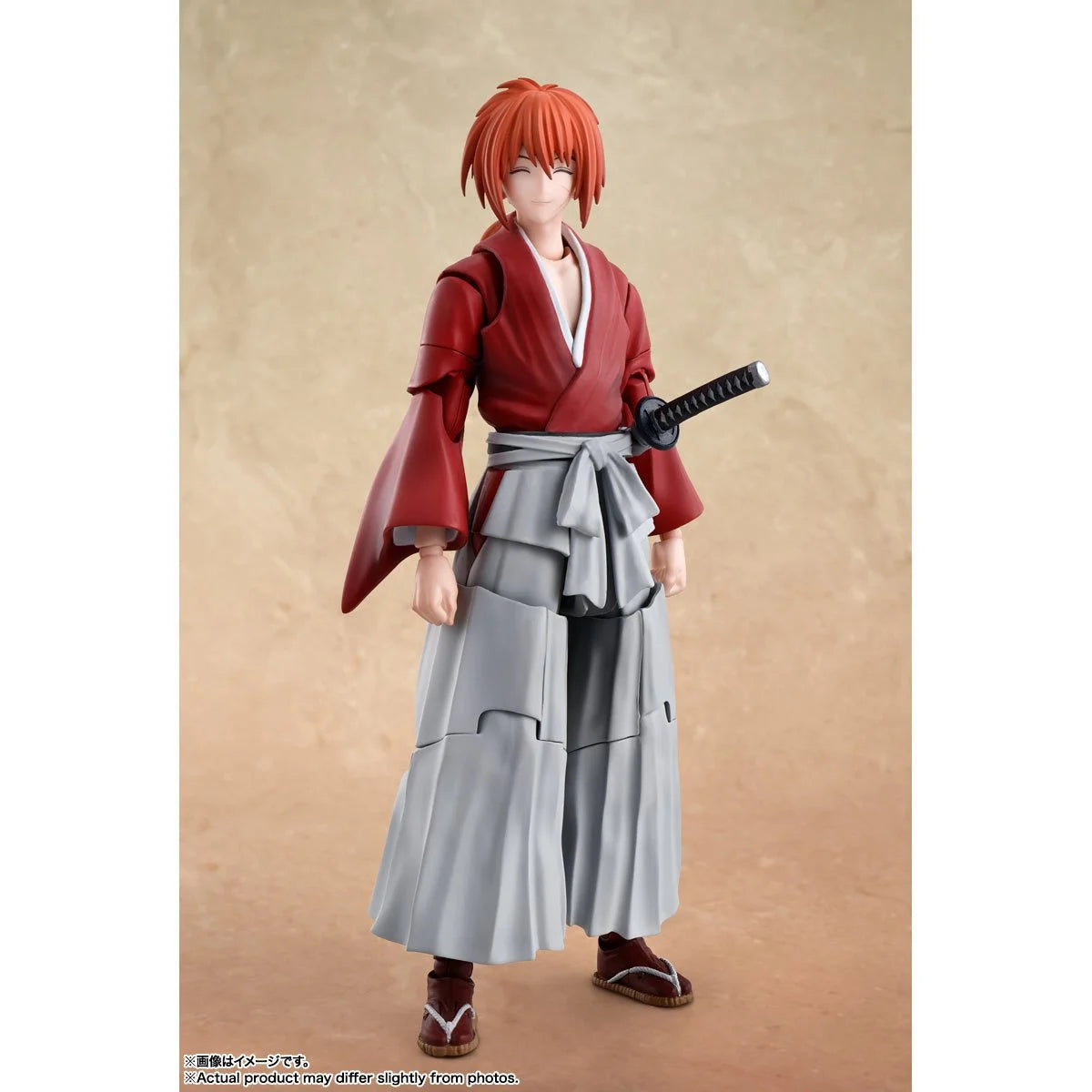 Bandai Tamashii Nations SH Figuarts: Rurouni Kenshin: Meiji Swordsman Romantic Story - Kenshin Himura Figura de Accion