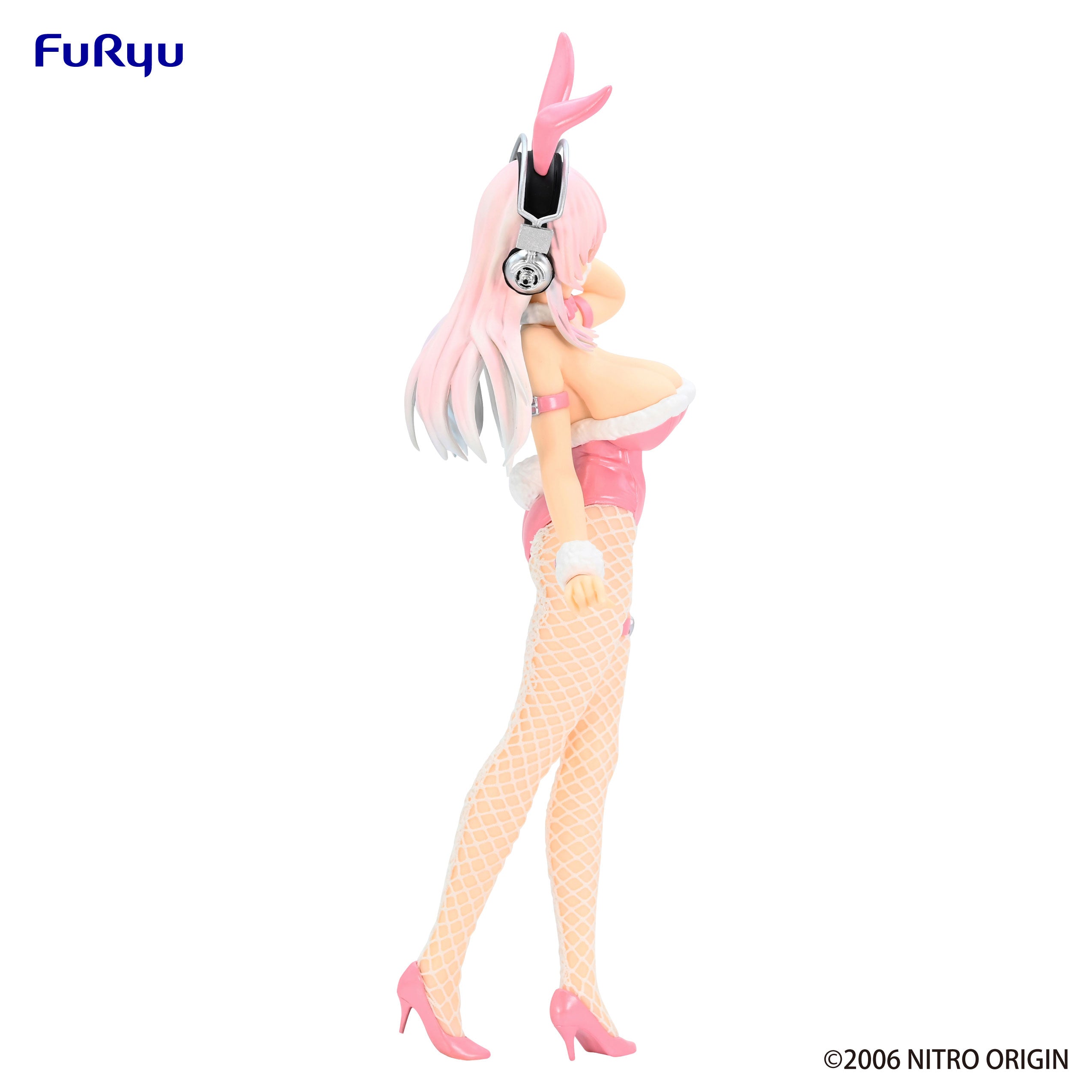 Furyu Figures Bicute Bunnies: Super Sonico - Super Sonico Bunny Rosa