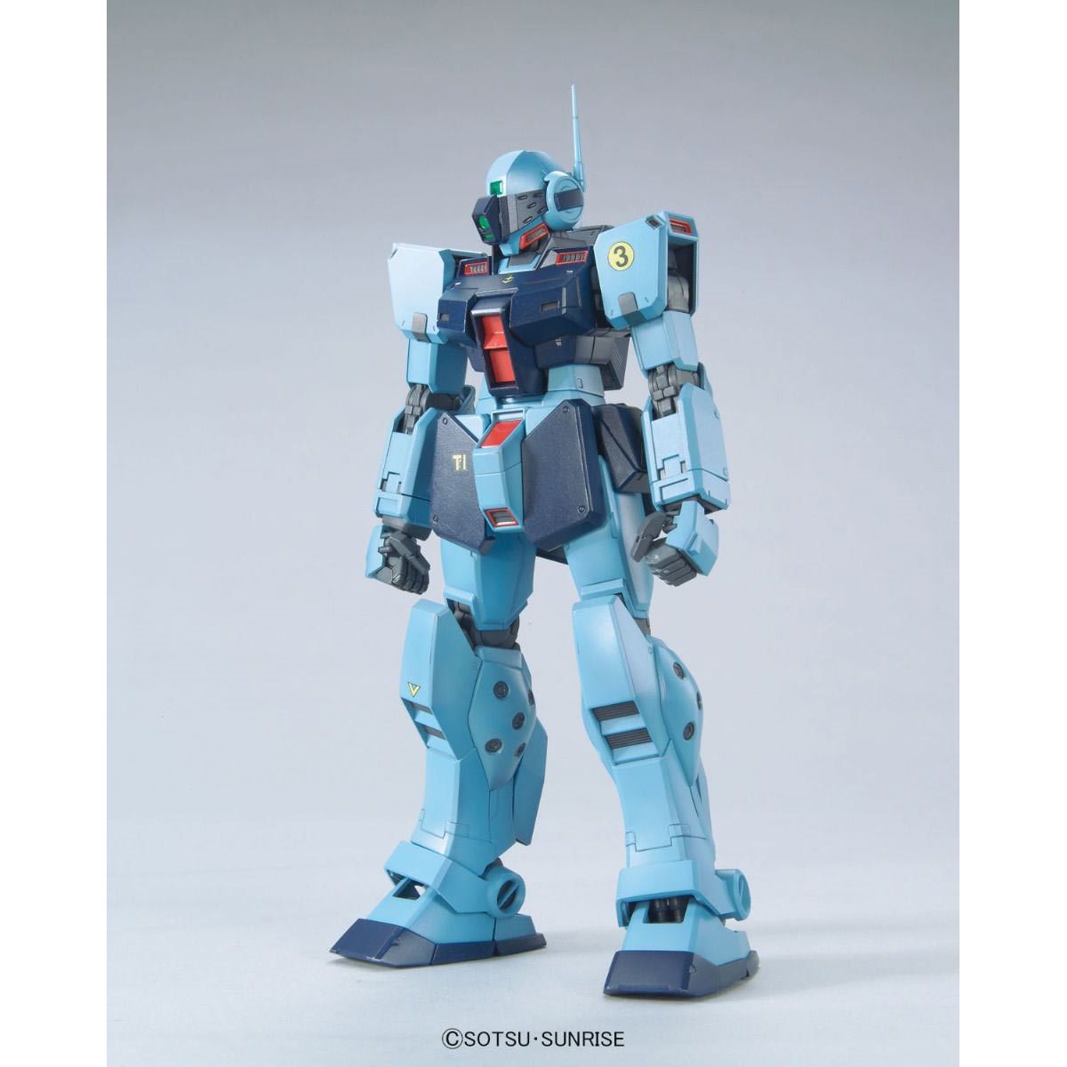 Bandai Hobby Gunpla Master Grade Model Kit: Mobile Suit Gundam 0080 War in the Pocket - GM Sniper II Escala 1/100 Kit de Plastico