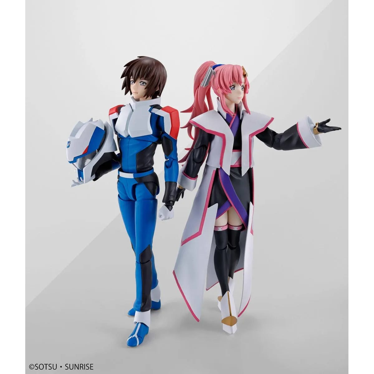 Bandai Tamashii Nations SH Figuarts: Mobile Suit Gundam Seed Freedom - Lacus Clyne Compass Battle Surcoat Figura de Accion