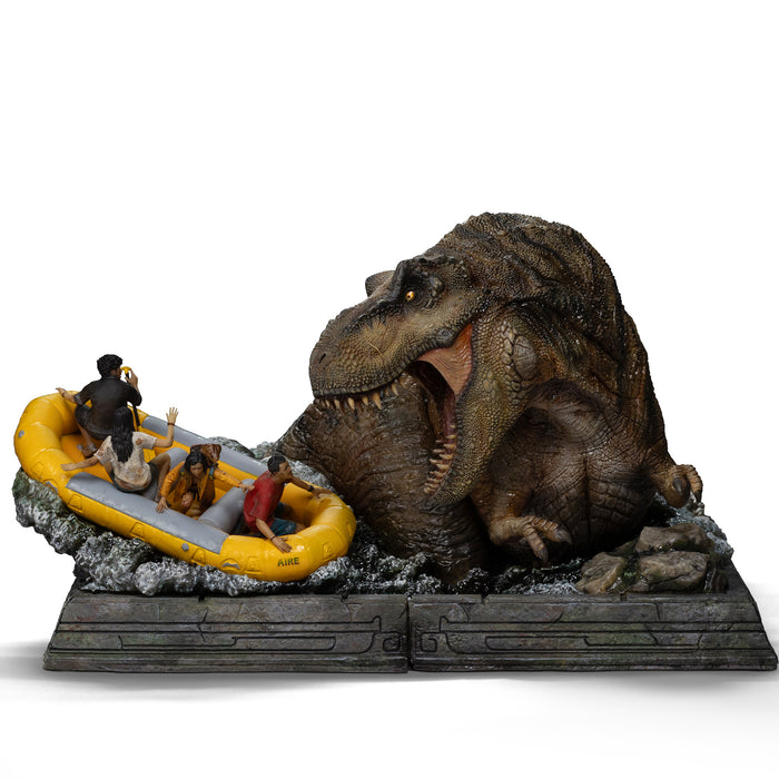 IRON Studios: Jurassic World - T Rex River Attack Demi Escala De Arte 1/10