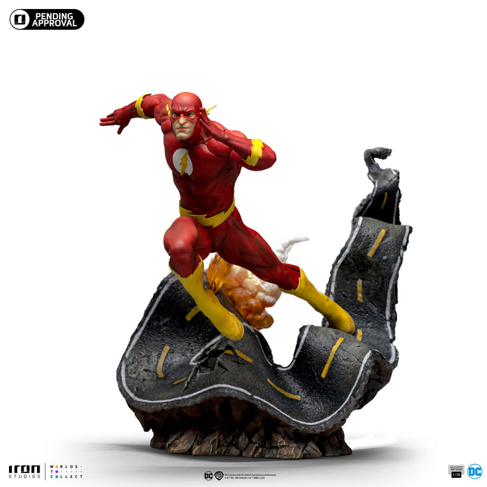 IRON Studios: DC Comics - Flash Escala de Arte 1/10