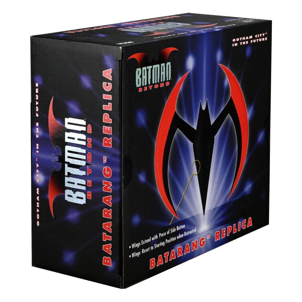NECA Prop Replica: Batman Beyond - Batarang Rojo Replica 1/1
