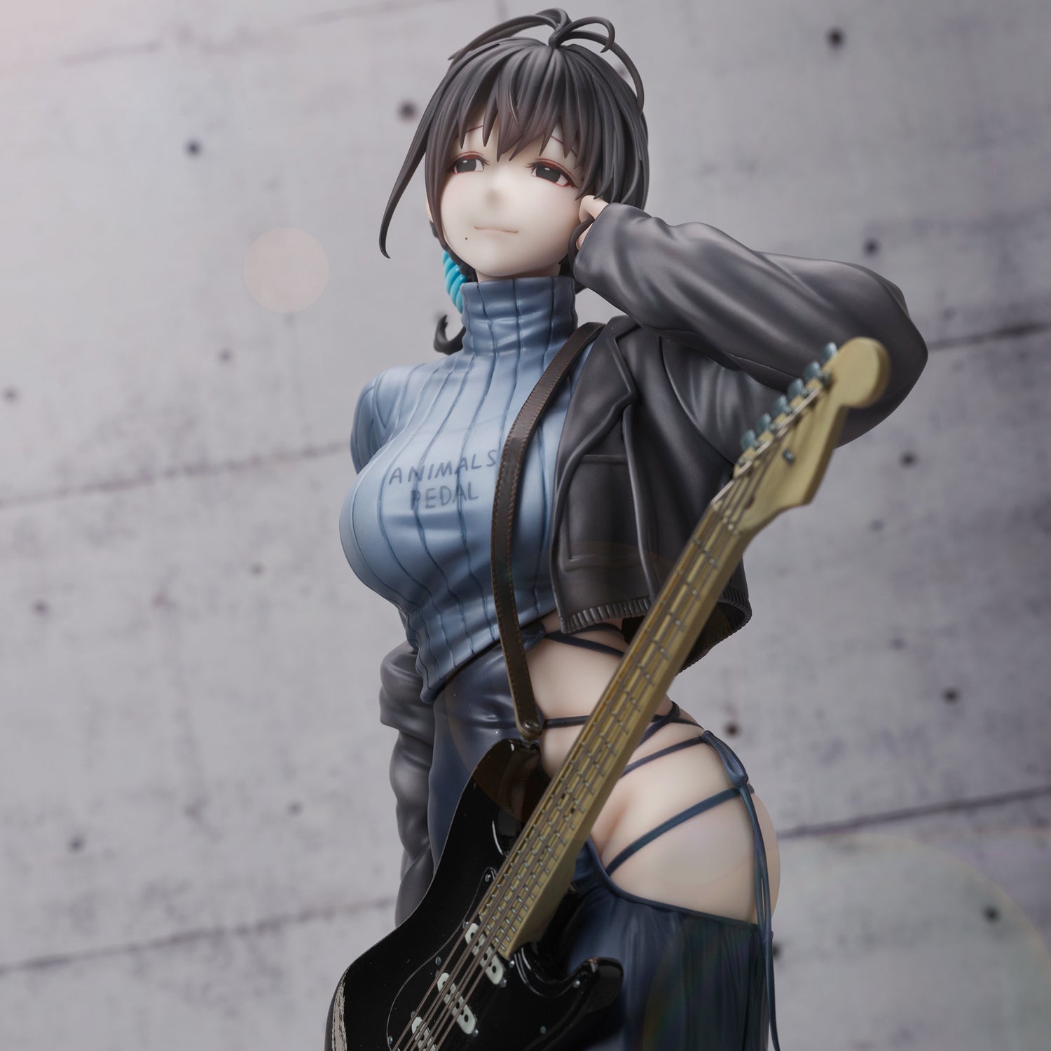Estream Figures: Original Character - Guitar Meimei Backless Dress