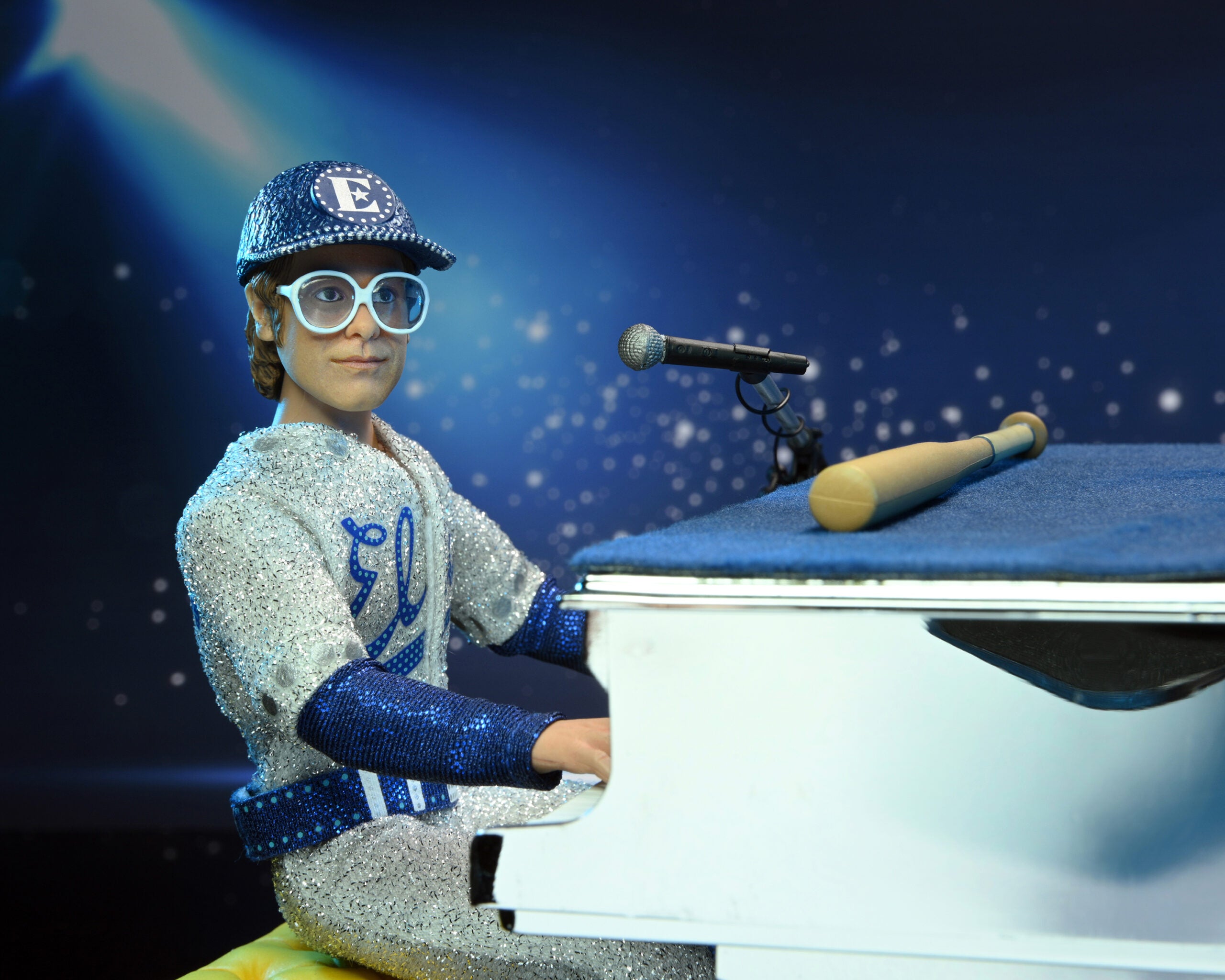 NECA Figura de Accion Vestida: Elton John Concierto en Vivo 1975 8 Pulgadas