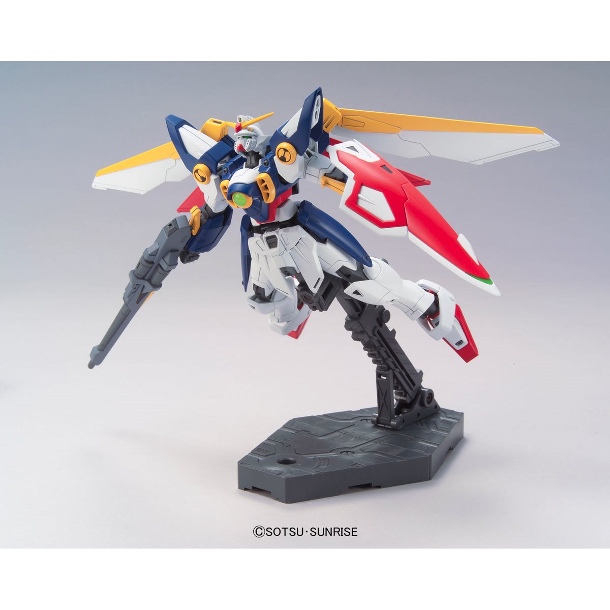 Bandai Hobby Gunpla High Grade Model Kit: Wing Gundam Escala 1/144