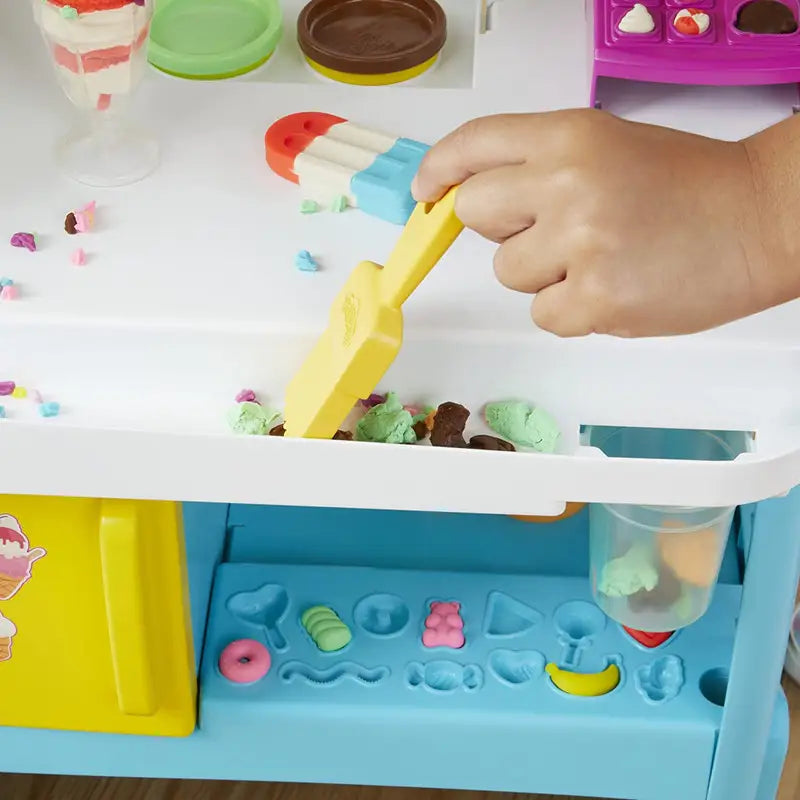 Play Doh Kitchen Creations: Set Ultimate Camion De Helados