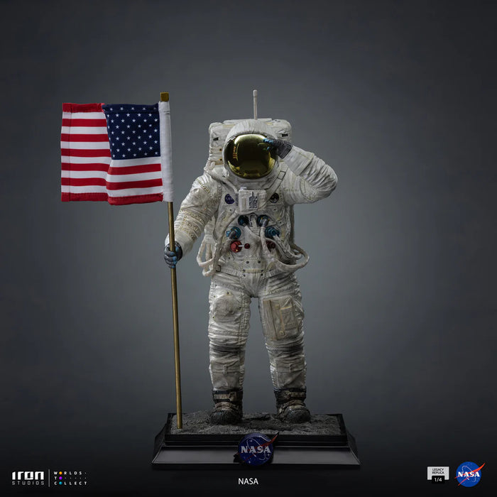 Iron Studios: NASA - Astronauta del Apolo 11 Replica Escala 1/4