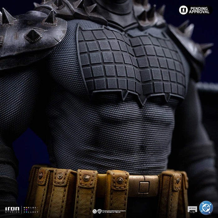 IRON Studios: DC Comics - Batman Absolute Escala de Arte 1/10