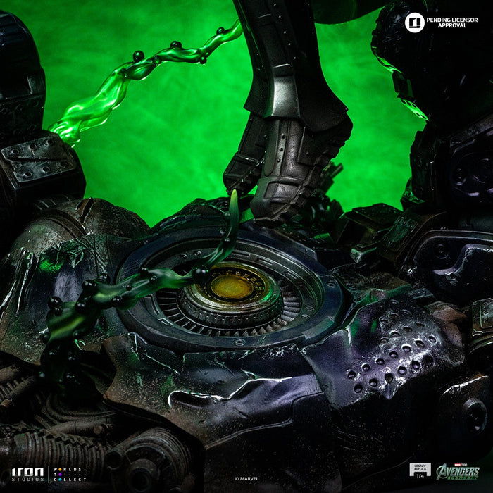 Iron Studios: Avengers Doomsday - Doctor Doom Legacy Replica 1/4
