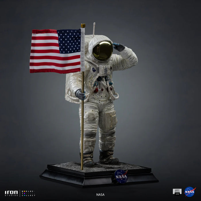Iron Studios: NASA - Astronauta del Apolo 11 Replica Escala 1/4