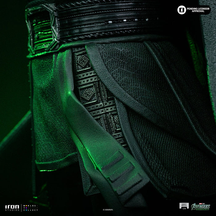 Iron Studios: Avengers Doomsday - Doctor Doom Legacy Replica 1/4