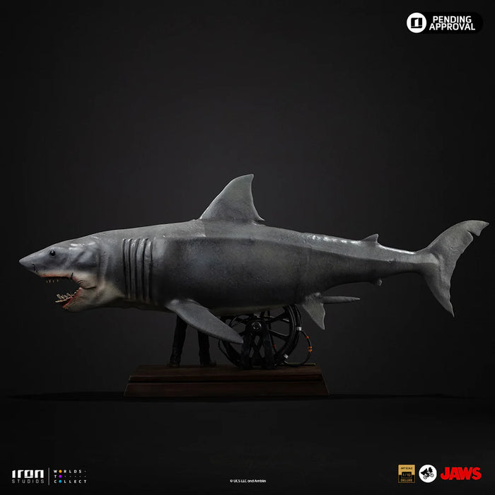 IRON Studios: Jaws 50 Aniversario - Steven Spielberg Deluxe Escala de Arte 1/10