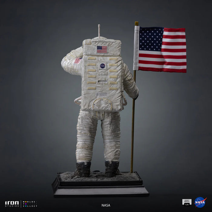 Iron Studios: NASA - Astronauta del Apolo 11 Replica Escala 1/4