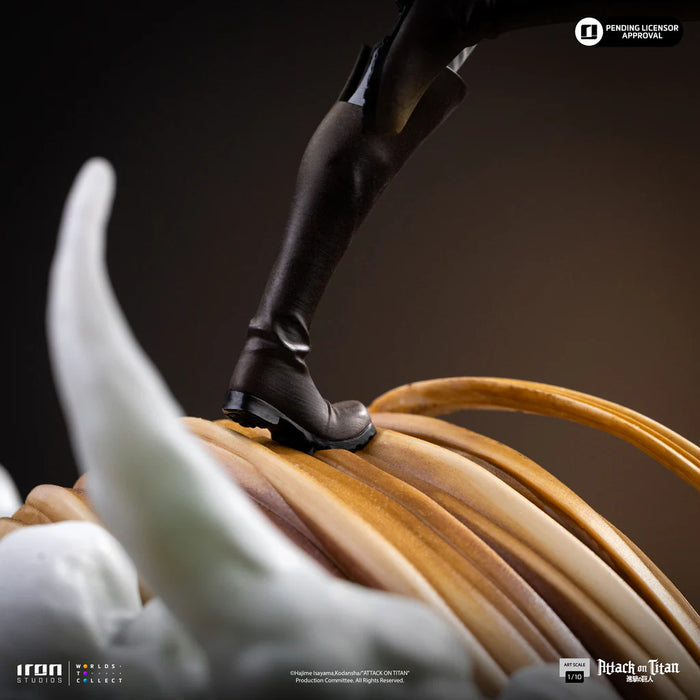 Iron Studios: Attack On Titan - Eren Yeager Escala de Arte 1/10