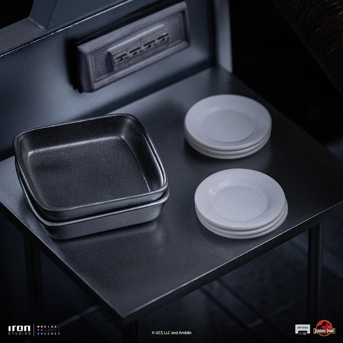 IRON Studios: Jurassic Park - Raptors at the Kitchens Door Escala de Arte 1/10