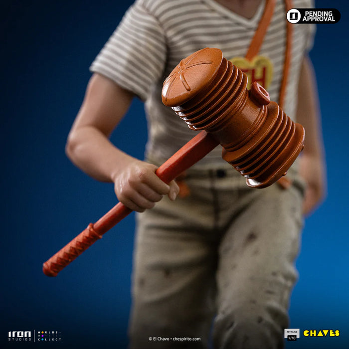 IRON Studios: El Chavo Del Ocho  - Chavo Vestido de Chapulin Escala de Arte 1/10