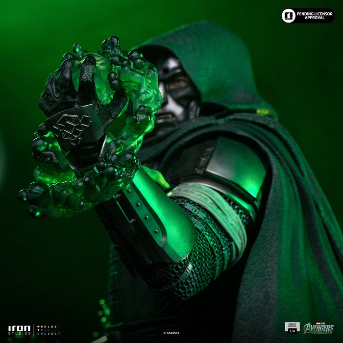 Iron Studios: Avengers Doomsday - Doctor Doom Legacy Replica 1/4