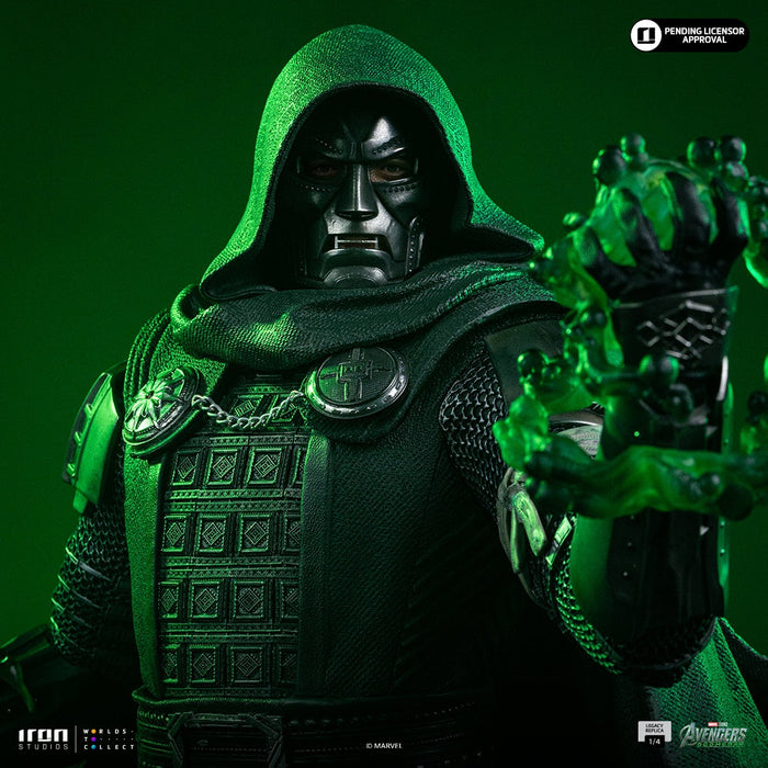 Iron Studios: Avengers Doomsday - Doctor Doom Legacy Replica 1/4