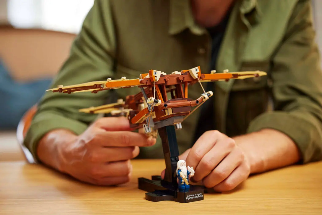 LEGO Icons Maquina Voladora de Leonardo da Vinci 10363