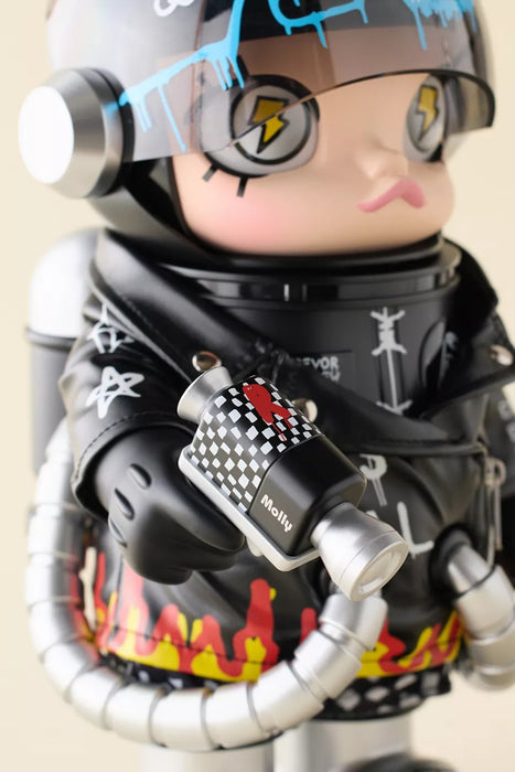 POP MART: MEGA SPACE MOLLY 400% - Trevor Andrew