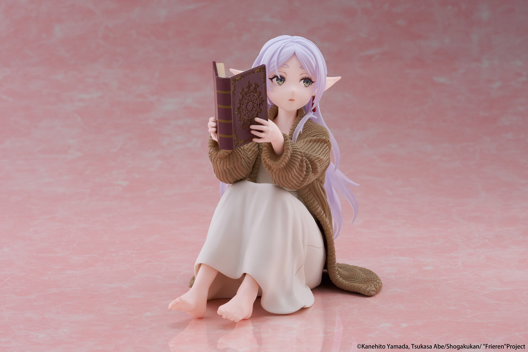 Taito Figures Desktop Cute: Frieren Beyond Journeys End - Frieren Roomwear