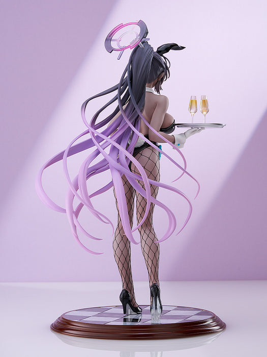 Max Factory Scale Figure: Blue Archive - Karin Kakudate Bunny Girl Escala 1/7