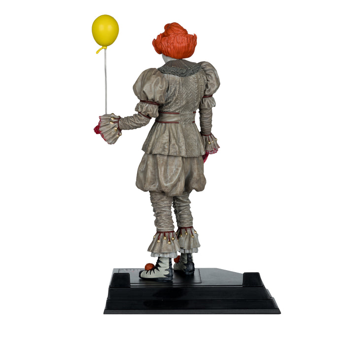 Mcfarlane Movie Maniacs Posed: Welcome To Derry - Pennywise Ensangrentado 6 Pulgadas