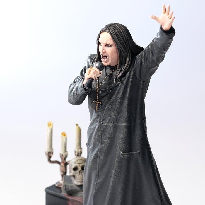 Mcfarlane Music Maniacs: Ozzy Osbourne Resina Escala 1/10