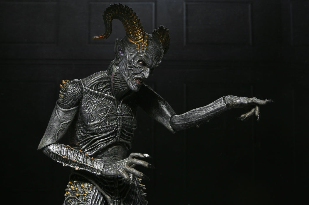NECA Figura de Accion Ultimate: El Conjuro - Malthus el Demonio 7 Pulgadas