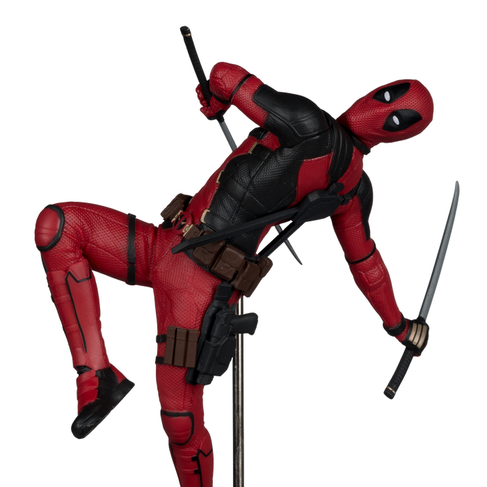 Mcfarlane Marvel Studios Collection: Deadpool y Wolverine - Deadpool Gold Label Escala 1/10