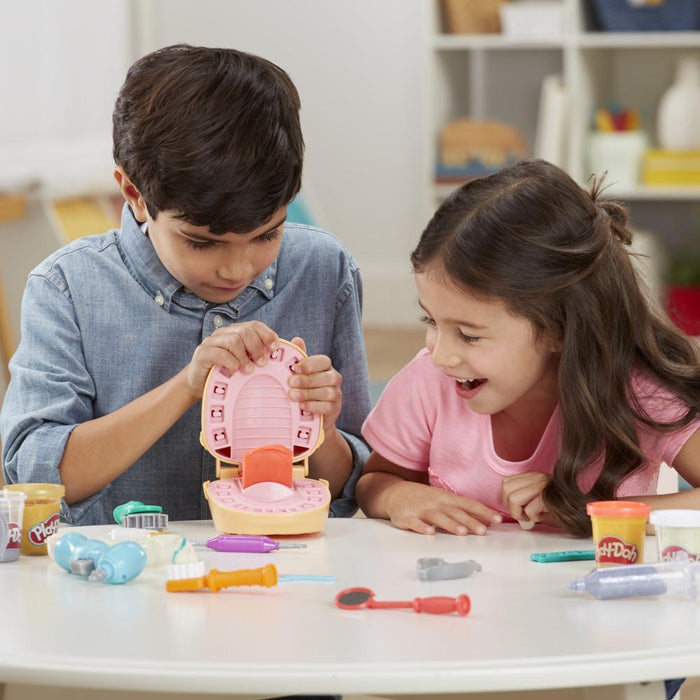 Play Doh: Dentista Bromista