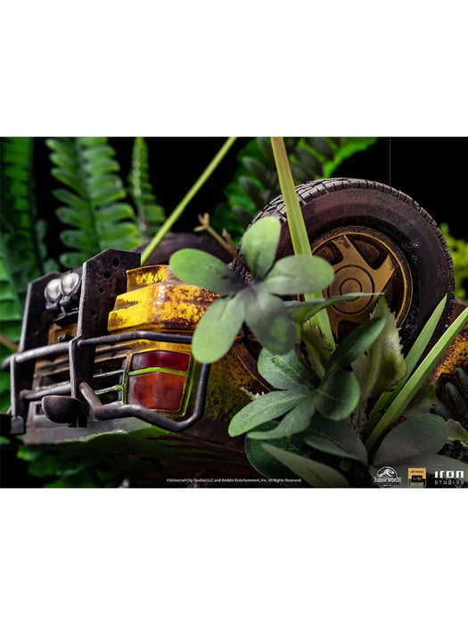 IRON Studios: Jurassic World El Reino Caido - Blue Deluxe Escala de Arte 1/10