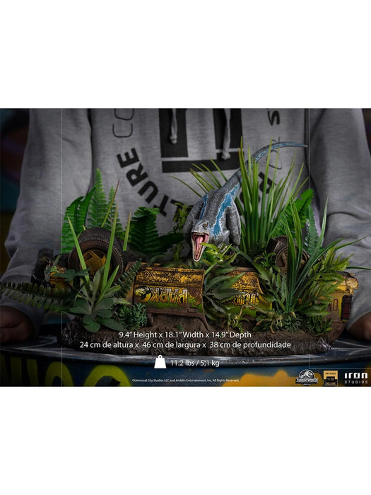 IRON Studios: Jurassic World El Reino Caido - Blue Deluxe Escala de Arte 1/10