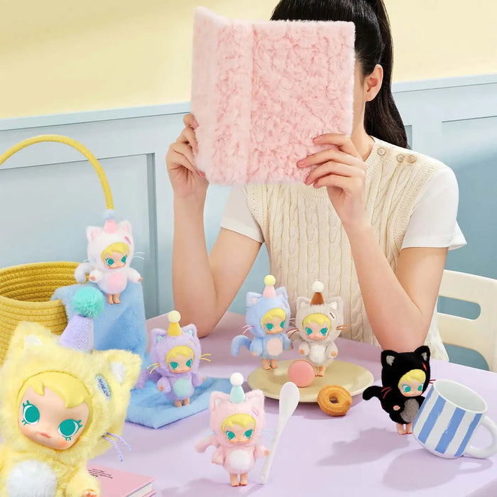 POP MART: Baby Molly Pocket Friends - Series Vinyl Plush Pendant