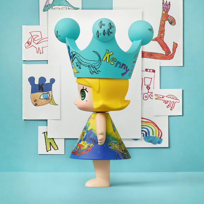 POP MART: Mega Royal Molly - 400% Childishness