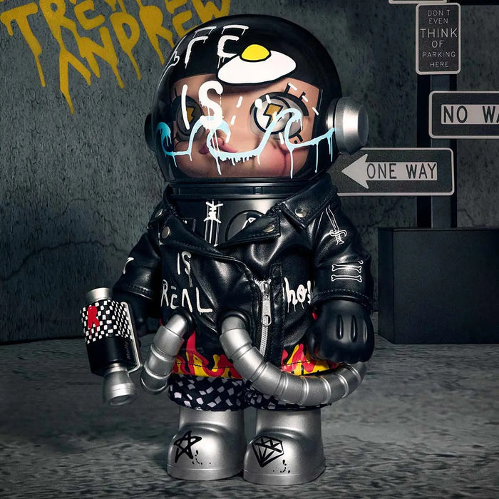 POP MART: MEGA SPACE MOLLY 400% - Trevor Andrew