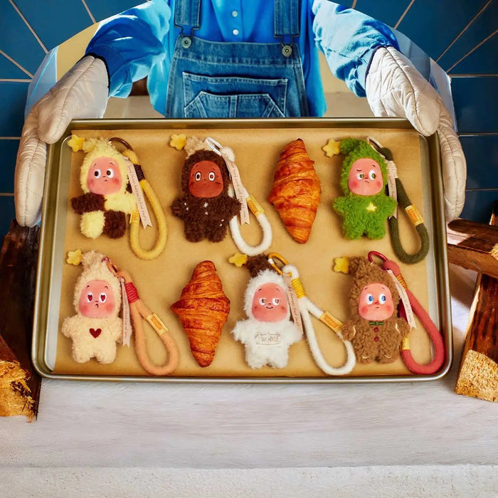 POP MART: Twinkle Twinkle - Savor the Moment Series-Fresh - Baked Mini Cookies Plush Pendant Blind Box