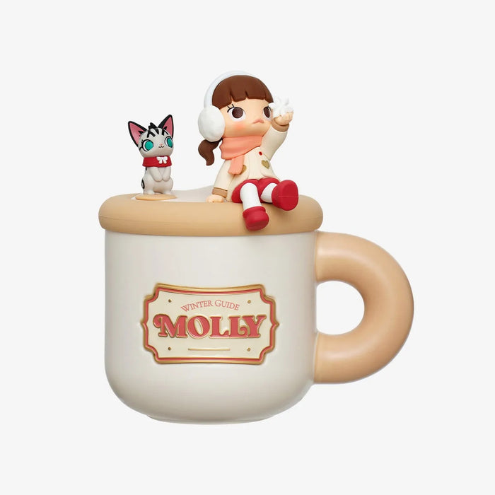 POP MART: Molly - Winter Fit Check Series - Cup