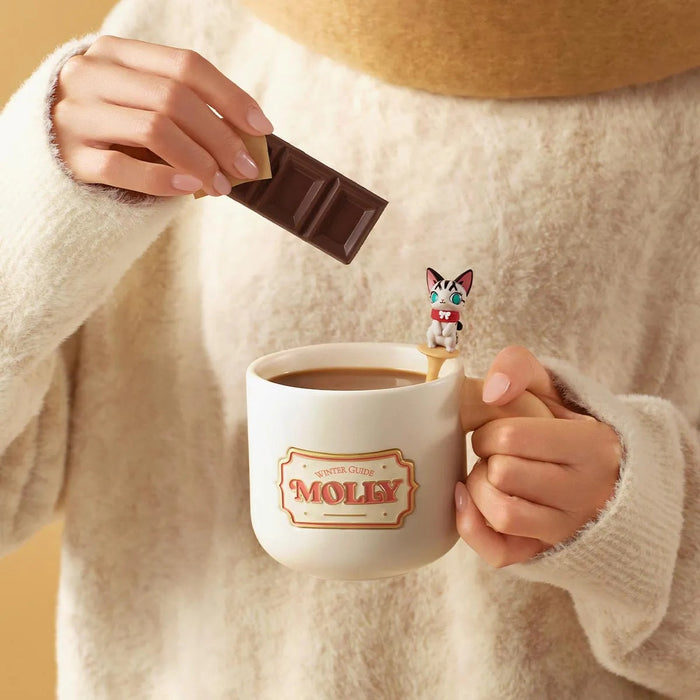 POP MART: Molly - Winter Fit Check Series - Cup