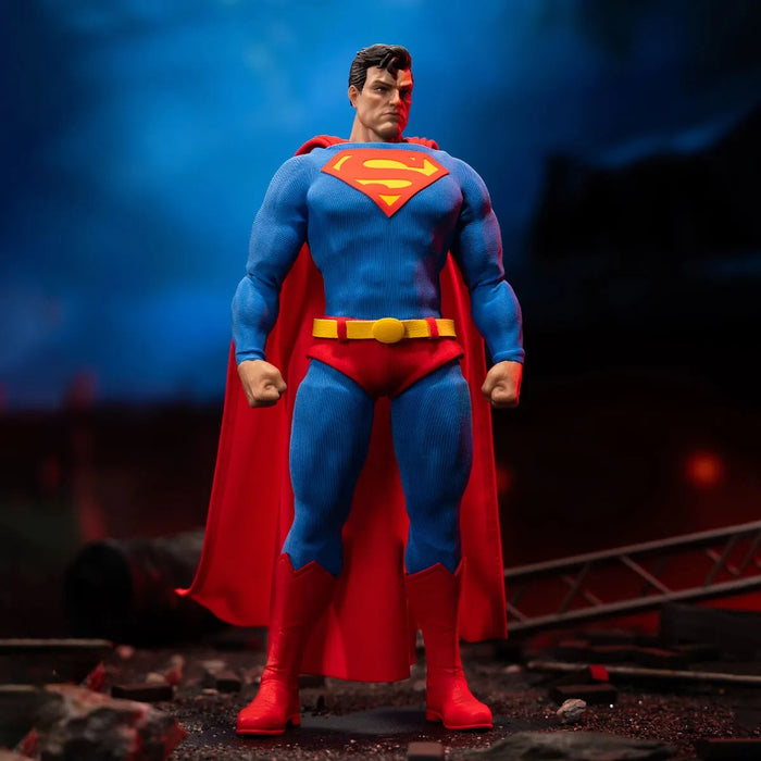 POP MART: DC BATMAN HUSH - Superman 1/12 Action Figure