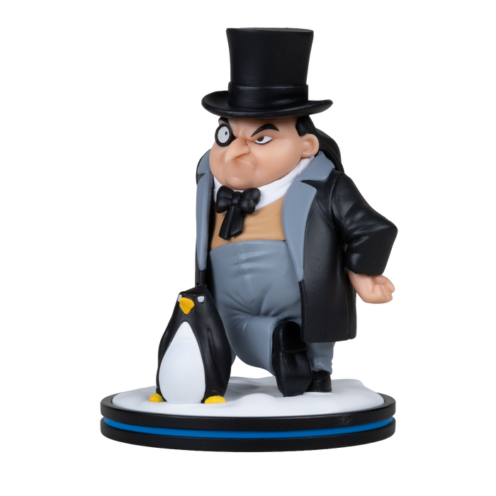 Mcfarlane Qmx Q Fig Deluxe: Dc Comics - Penguin con base de nieve