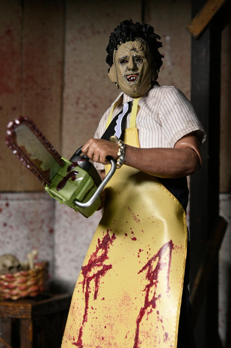 NECA Figura de Accion Vestida: La masacre de Texas - Leatherface 8 Pulgadas