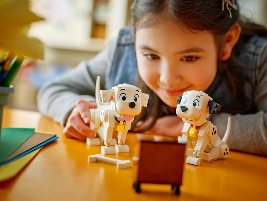LEGO Disney Classic Lucky y Penny: Cachorros de 101 Dalmatas 43271