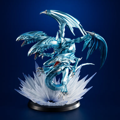 Megahouse Figures Monsters Chronicle: Yu Gi Oh Duel Monsters - Dragon Definitivo De Ojos Azules