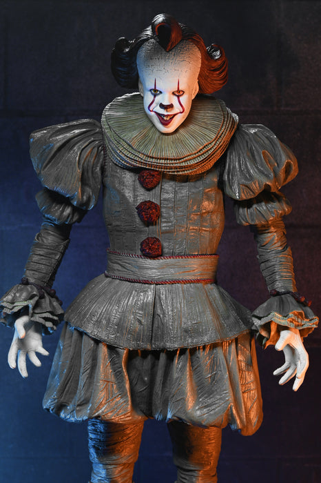 NECA Figura de Accion: Welcome to Derry - Pennywise Escala 1/4