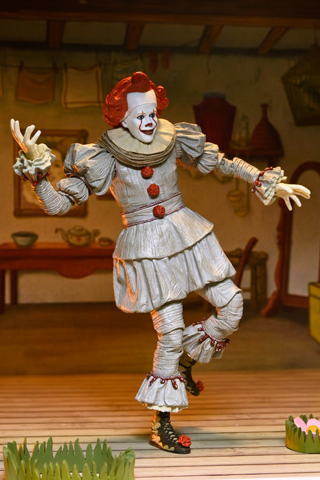 NECA Figura de Accion Ultimate: Welcome to Derry - Bob Gray como Pennywise 7 Pulgadas