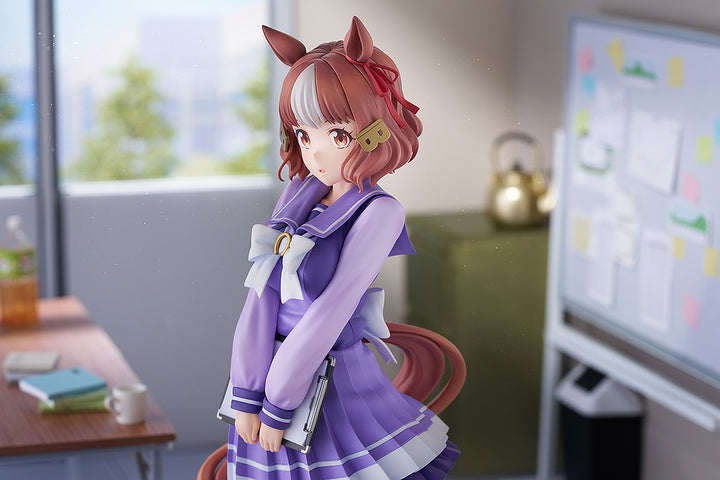 Phat Company Scale Figure: Uma Musume Cinderella Gray - Belno Light Escala 1/7