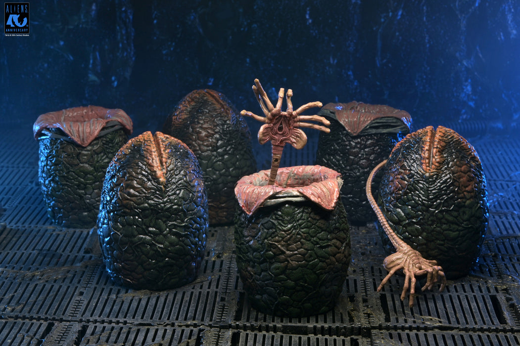 NECA Accessory Pack: Alien 40 Aniversario - Carton of Alien Eggs 6 Pack
