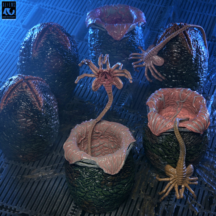 NECA Accessory Pack: Alien 40 Aniversario - Carton of Alien Eggs 6 Pack